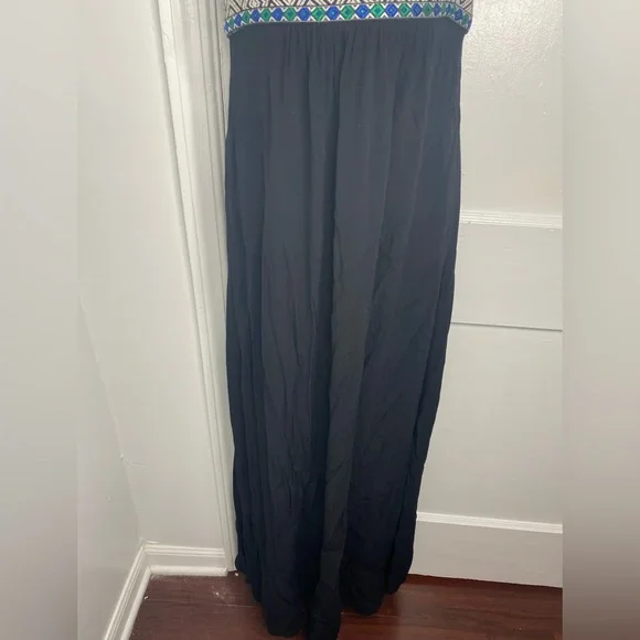 Lovers + Friends Black and White Chevron Design - Picture 5 of 10